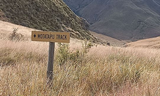 Motatapu Track - Full Monty, Otago