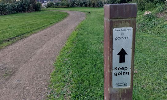 Bazza C Trail Happy, Auckland