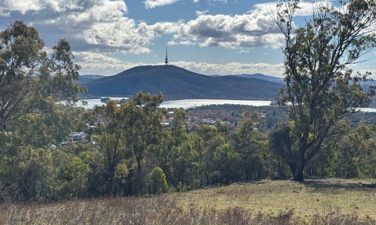 Hill to Hill to Hill, Australian Capital Territory