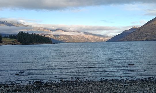 Queenstown Lake and Gardens, Otago