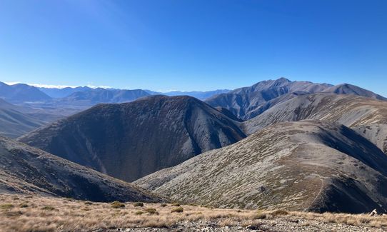 Red Hill,Mt Lyndon and Cloudy hill via Coleridge pass, Canterbury