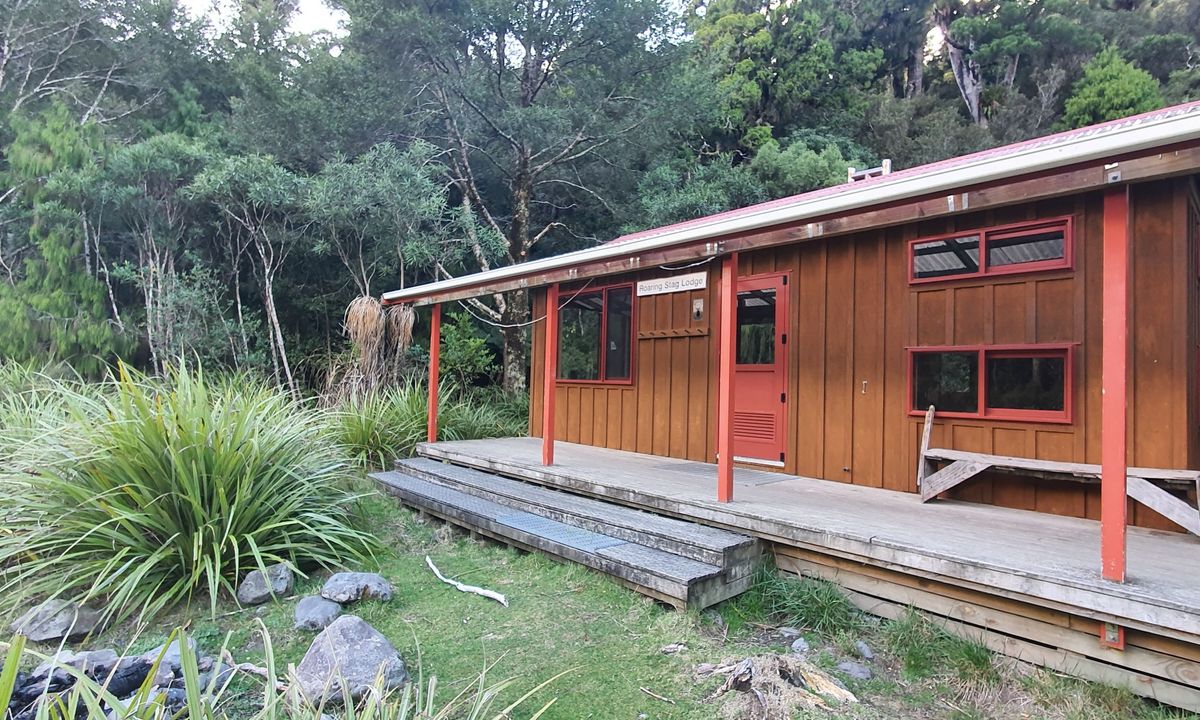 Herepai & Roaring Stag Huts, Manawatu - Wanganui