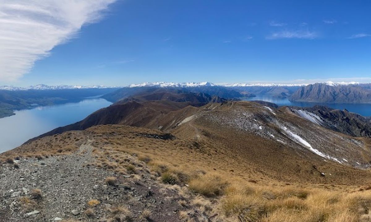Isthmus Peak and Glen Dene Ridge, Otago