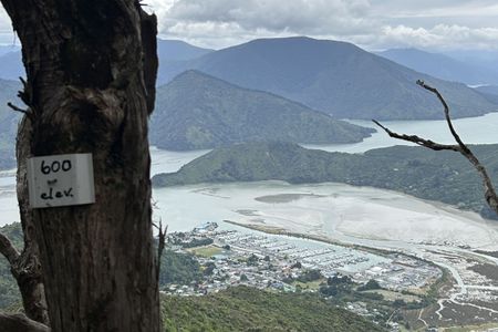 Mount Takorika