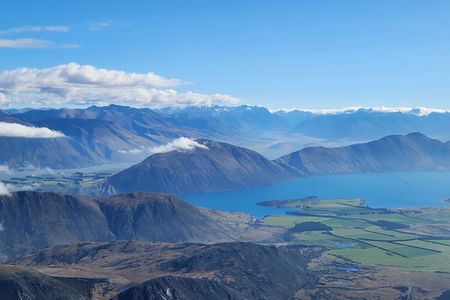 Red Hill to Mt Lyndon Loop