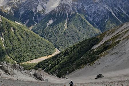 The Pyramid to Sudden Valley via the 5 star scree