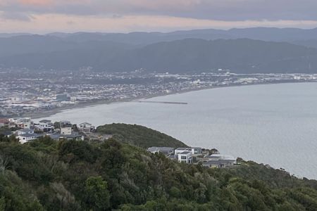 Tour of Newlands, Woodridge, Paparangi