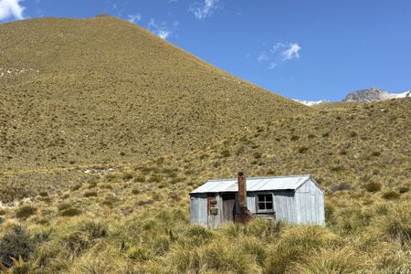 Two Thumb Track, Rangitata to Round Hill Ski-field.